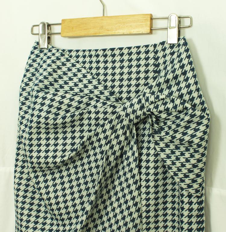 SK-141 กระโปรงแฟชั่น&ทำงาน ทรงสอบ ผ้าคอตต้อนพิมพ์ลายชิโนริโทนสีน้ำเงิน