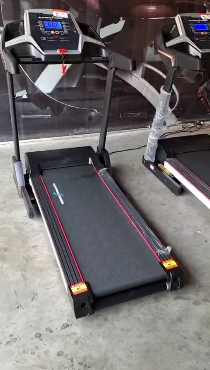 ลู่วิ่งไฟฟ้า Supreme Fitness D100 / 3 HPP