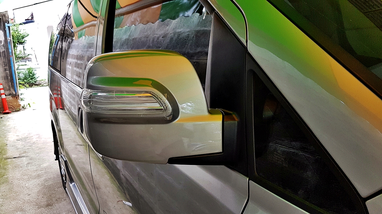 HYUNDAI H-1 TOURING 2016 [ เครื่องเสียง Pioneer + เบาะ + ชุดแต่งรอบคัน + push start + สปอยเลอร์ + ประตูไฟฟ้า ] {ง0990}