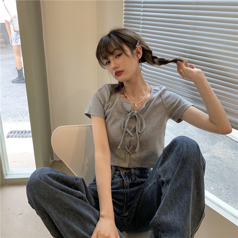 Kumi knit crop tee ครอปไหมพรมผูกเชือก