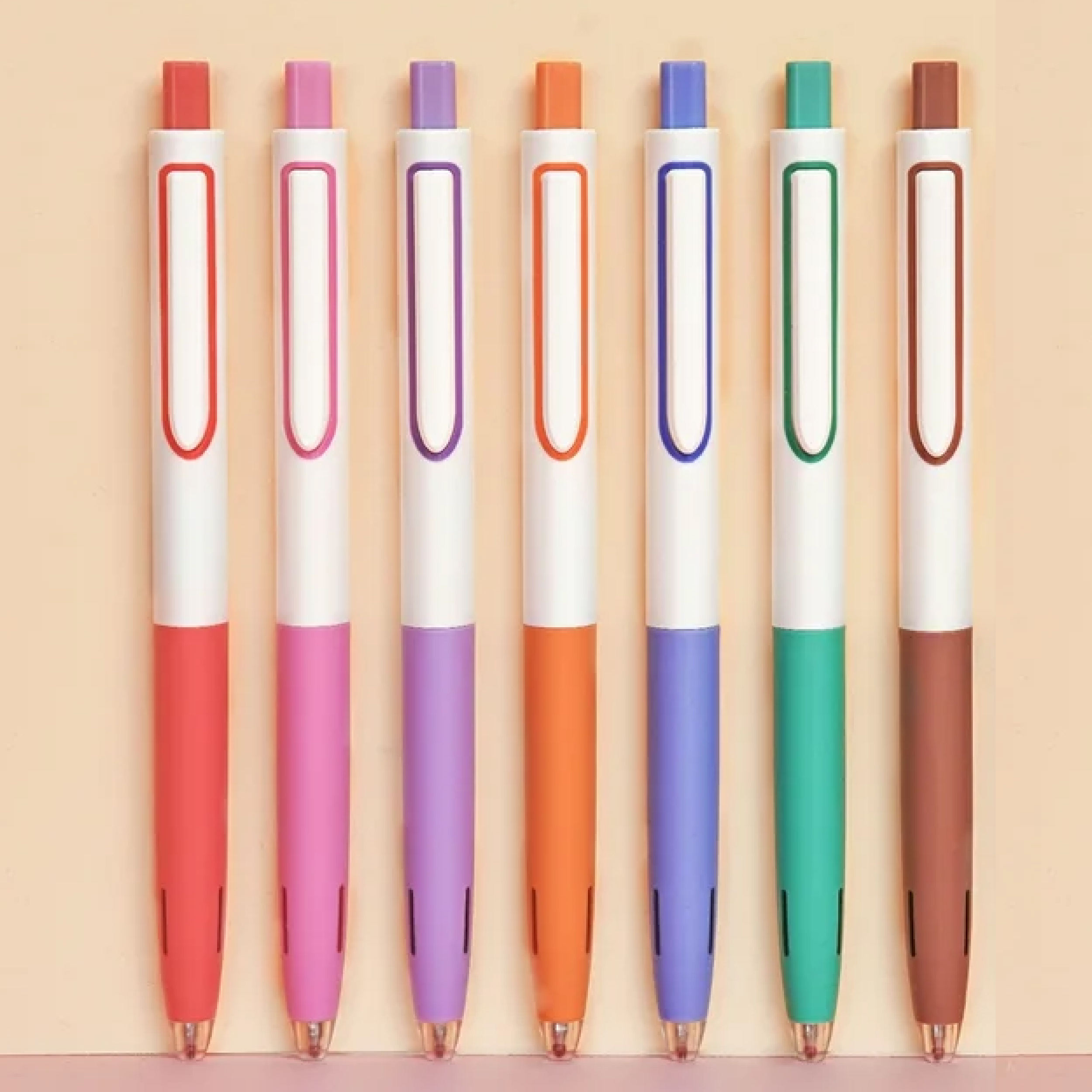 ปากกาเจล สีหมึกตามสีด้าม WRITECH รุ่น Space up W-0154M ทรงสามเหลี่ยม หัวปากกา 0.5 มม.