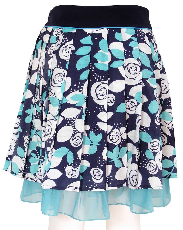 SK-077 กระโปรงทรงระบาย ผ้าคอตต้อนพิมพ์ลายดอกกกุหลาบขาวฟ้า มีจีบรอบตัว