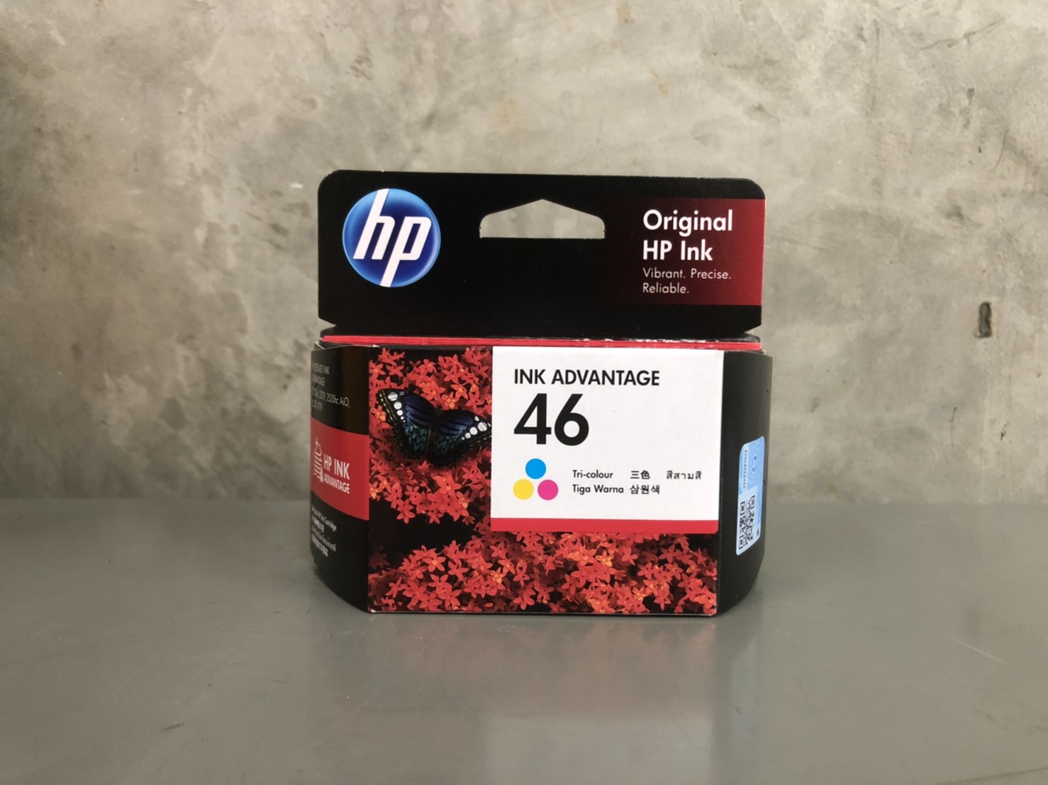 HP 46 Tri-color ตลับหมึกอิงค์เจ็ท 3 สี ของแท้ Tri-color Inkjet Cartridge (CZ638A)