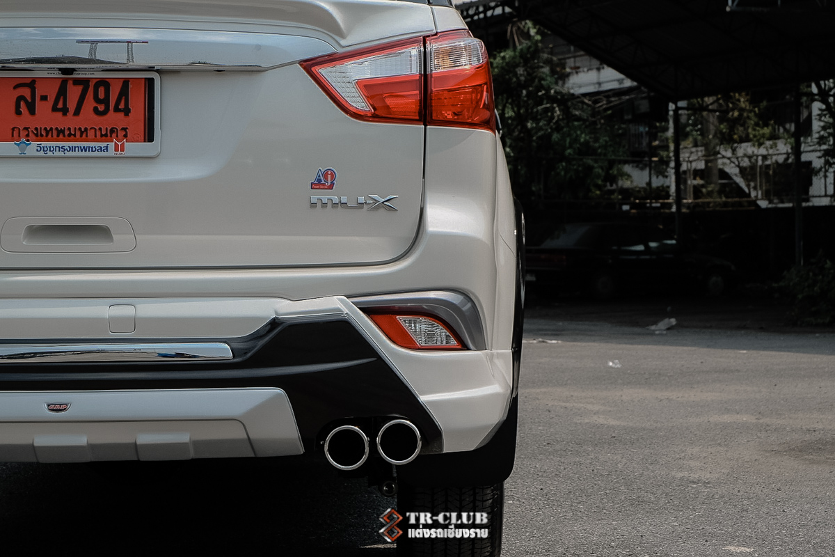 ชุดแต่งสเกิร์ตรอบคัน JAP MU-X 2017-2019