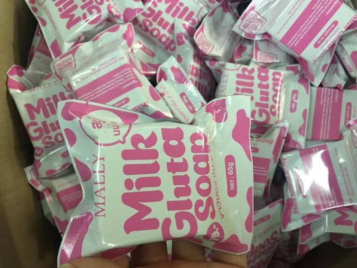 สบู่นมมุก ชมพู White pearl soap