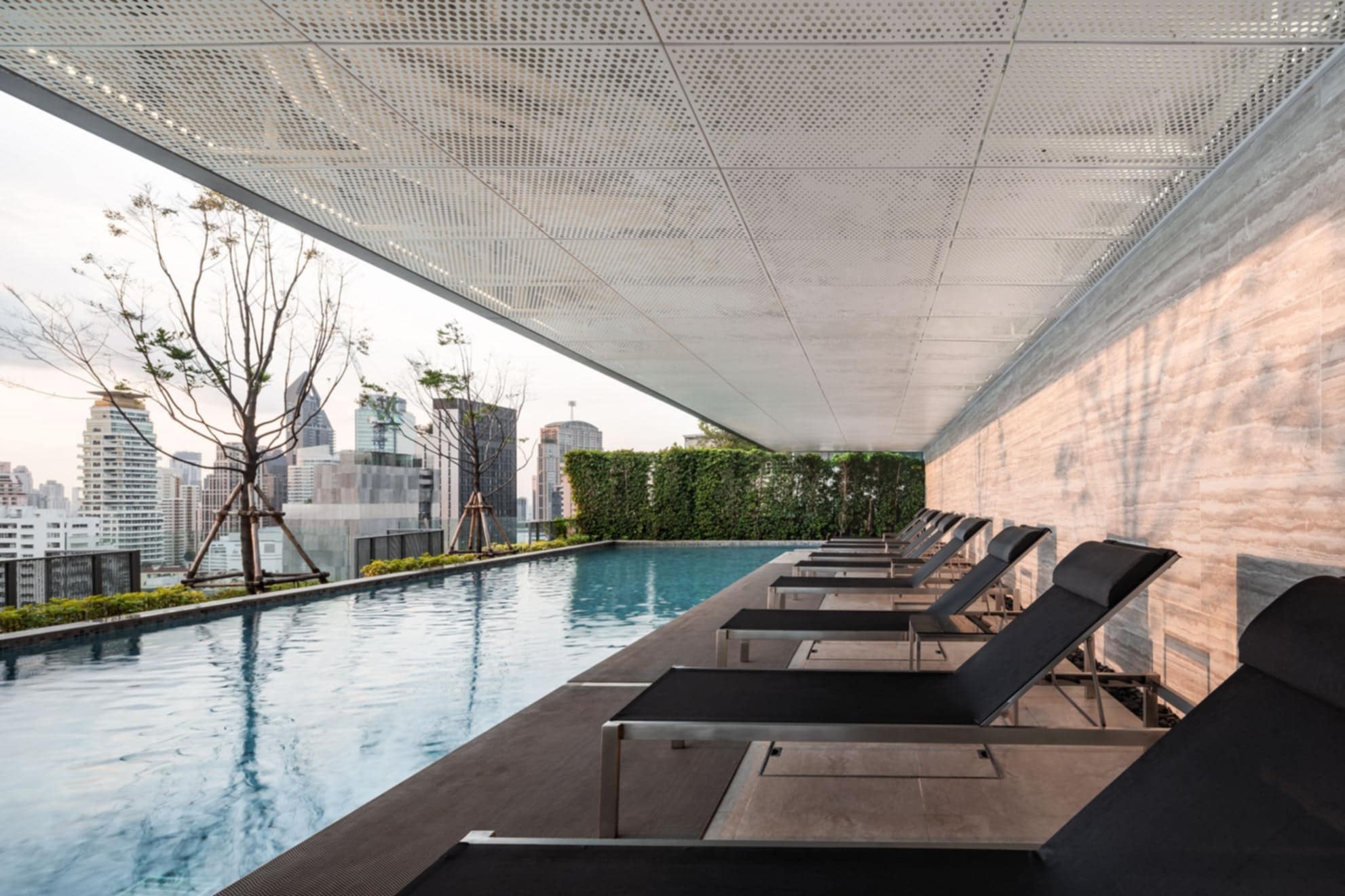 เตียงอาบแดด รุ่น Stainless steel pool lounger