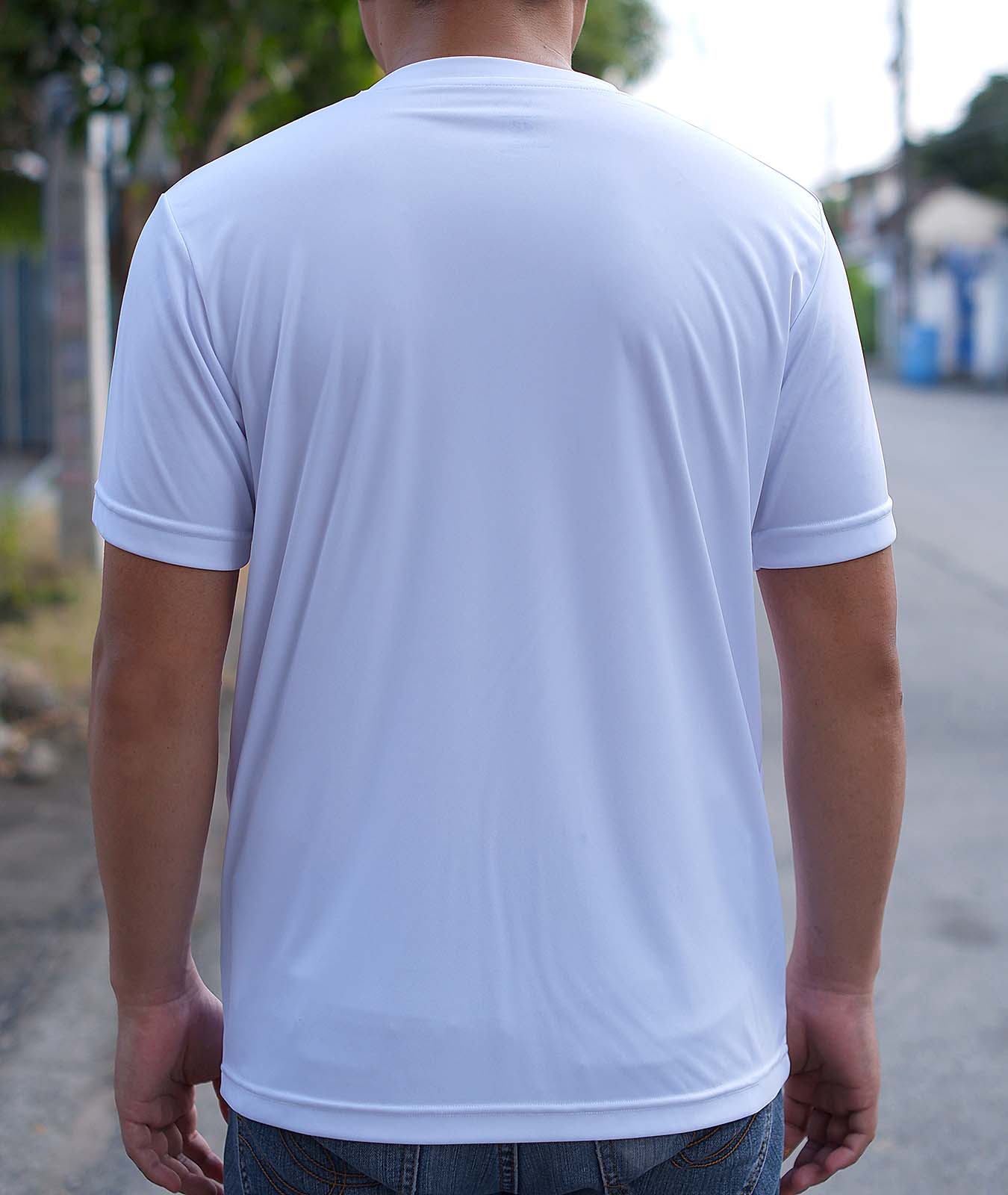 เสื้อคอวี