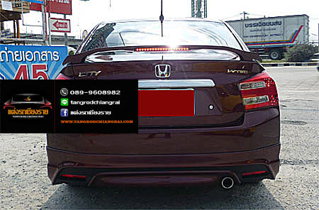 สปอยเลอร์ แบบยกพร้อมไฟเบรค CITY 2012