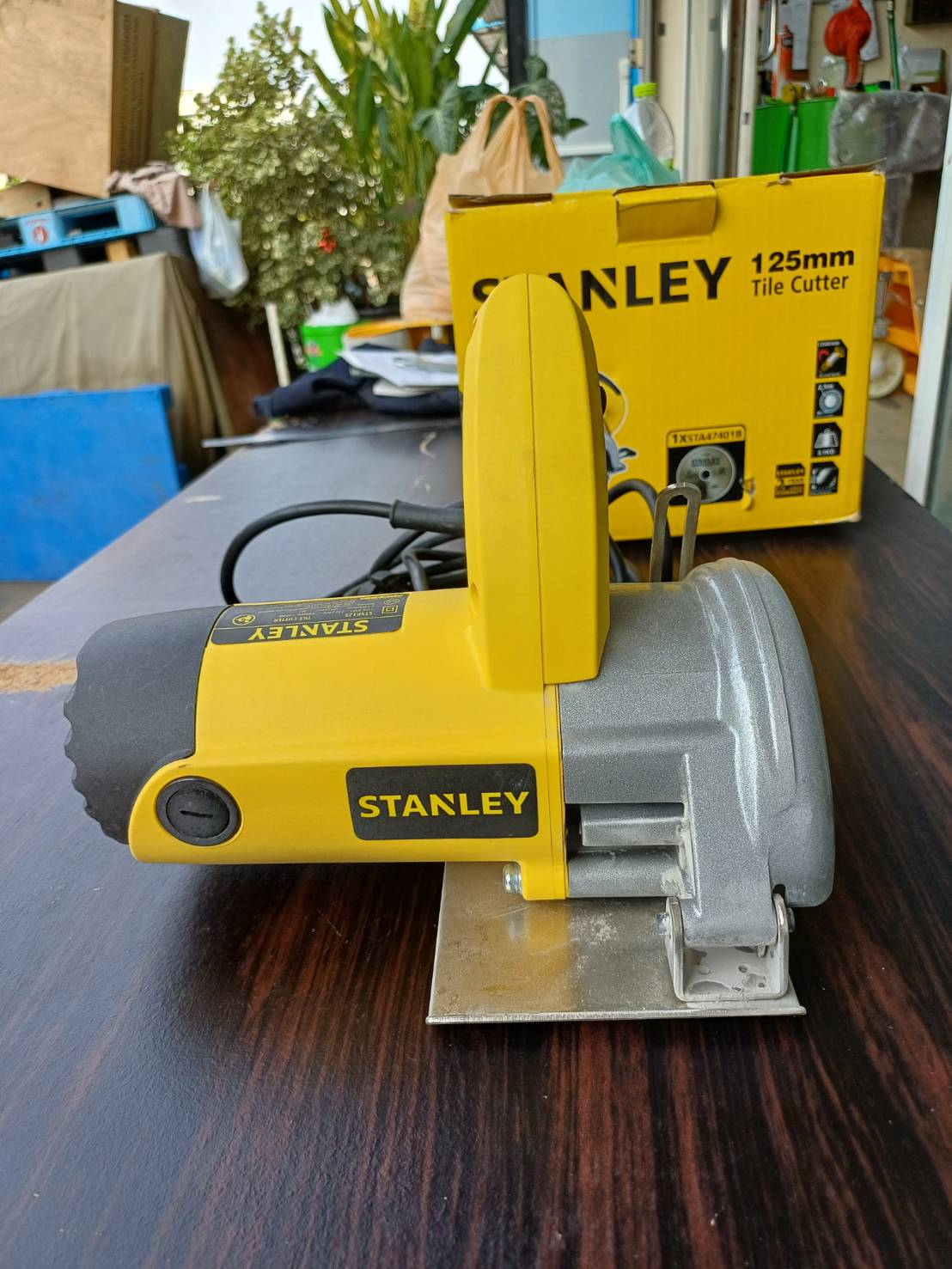STANLEY เครื่องตัดกระเบื้อง ขนาด 4 นิ้ว (125มม.) STSP125