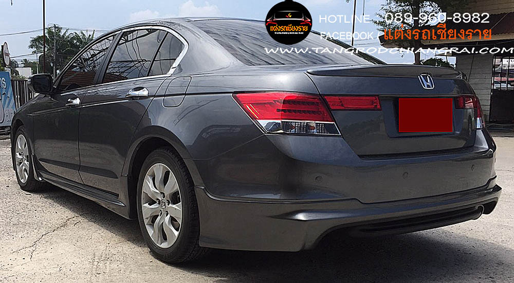 สปอยเลอร์ Ducktail ACCORD 2011 G8