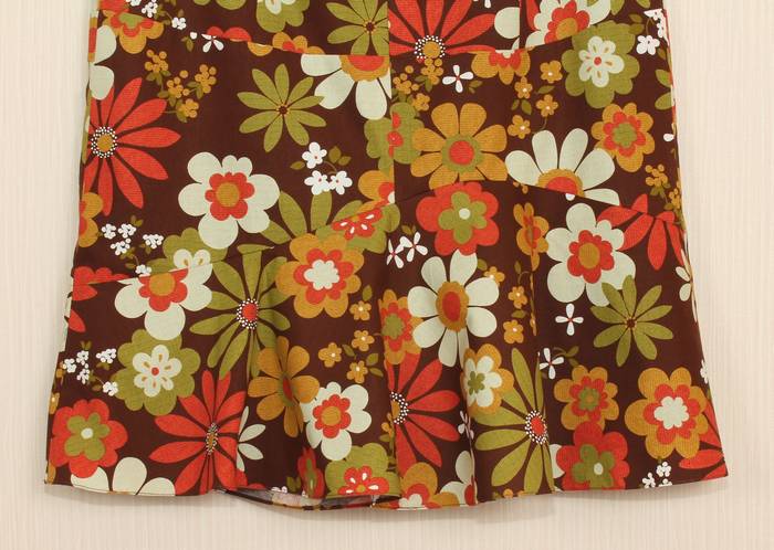 SK-236 กระโปรงแฟชั่น&ทำงาน ทรงย้วย ผ้าคอตต้อนญี่ปุ่นพิมพ์ลายดอกไม้ โทนน้ำตาลเข้ม