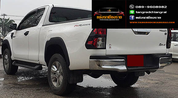 คิ้วล้อ V1 ทรงห้าง ใส่ได้ทั้งรุ่น Cap และรุ่น 4 ประตูยกสูง REVO