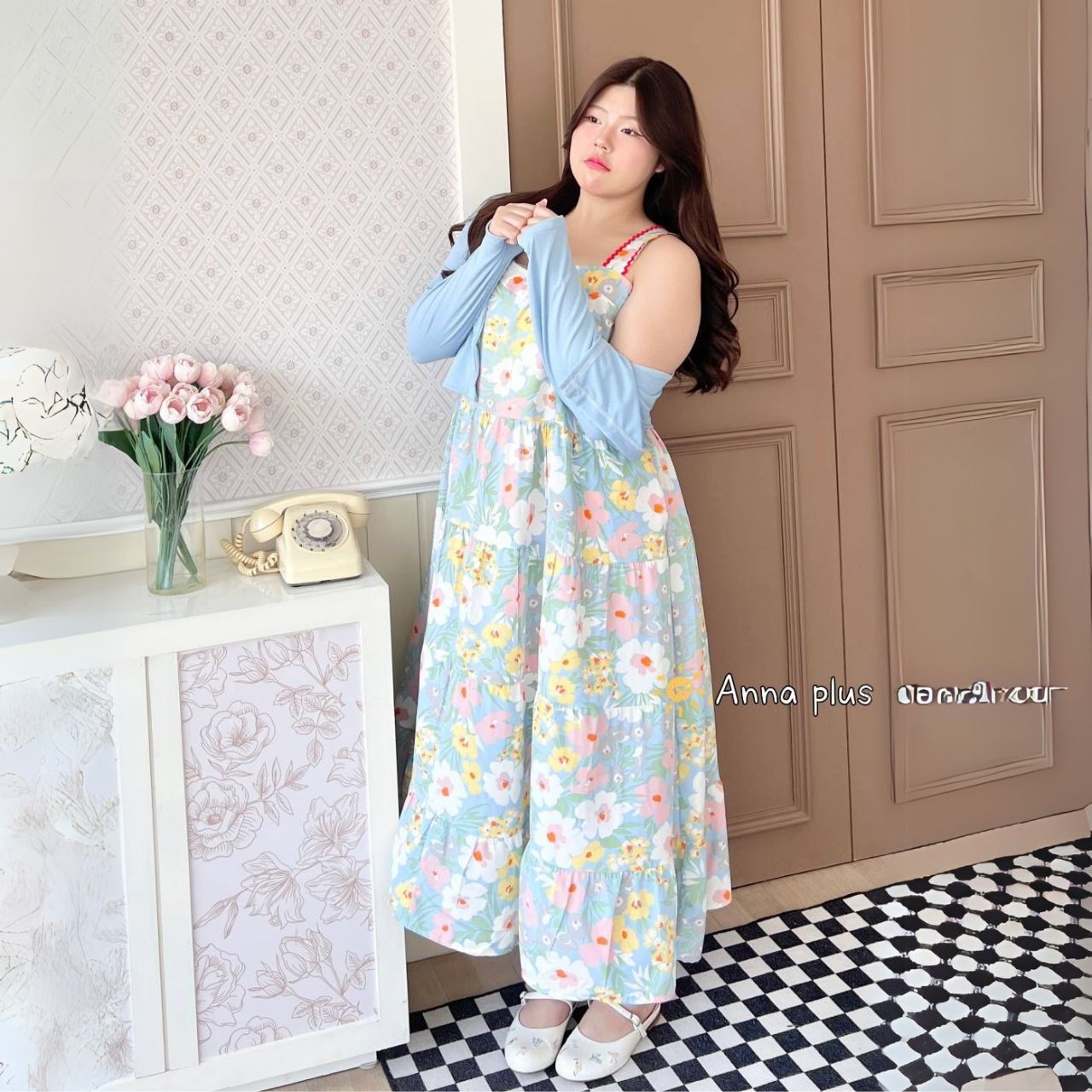 A202 เดรส สาวอวบ ลายดอก สม็อคหลัง มาพร้อมเสื้อคลุมจะรับเฉพาะเดรสอย่างเดียวก็ได้ ชมพู ฟ้า เขียว อก40-50นิ้ว