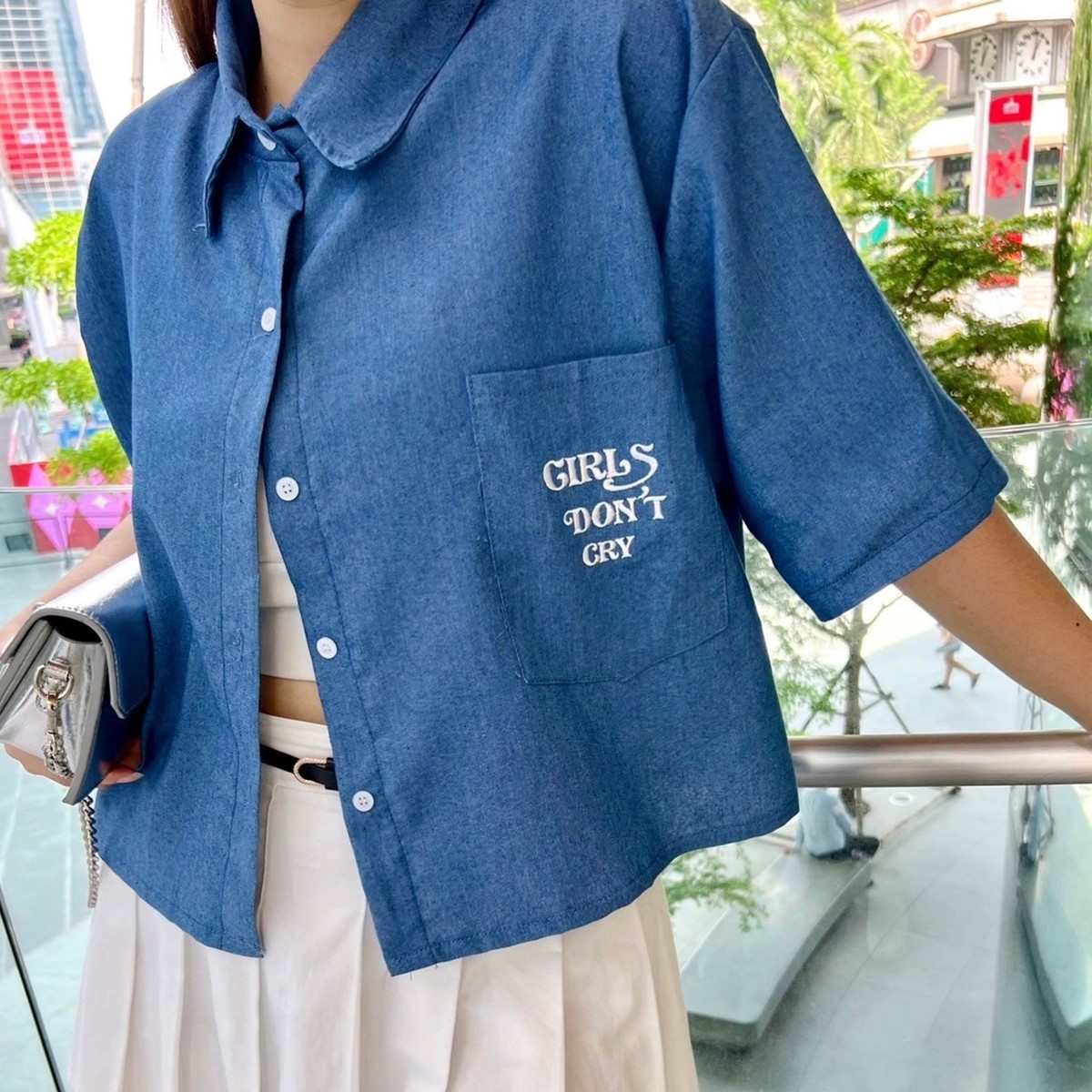 J050 เสื้อยีนส์ สาวอวบ อกได้ถึง50นิ้ว (หน้าผ้า52")