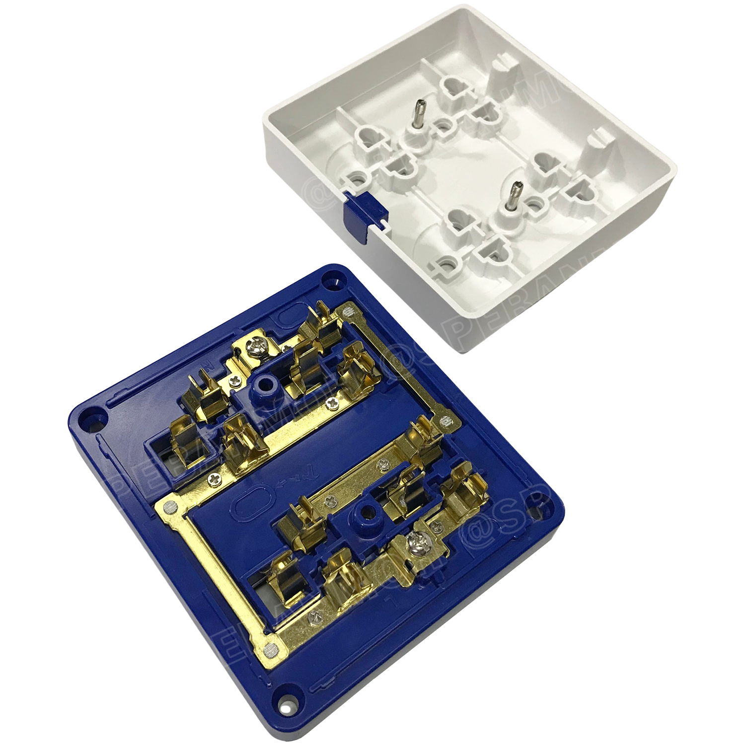 [ 1ชิ้น ] GR1634 เต้ารับ VENA 4ตำแหน่ง Triplex receptacle with earthing contact 16A 250V เต้ารับวีน่า ทูโทน-ซีรีส์ 4ที่ เต้ารับ VENA เต้ารับ 3ขา Cord Socket เต้ารับขากลม เต้ารับขาแบน มอก.166-2549 มาตรฐาน มอก. วีนา TIS 166-2549