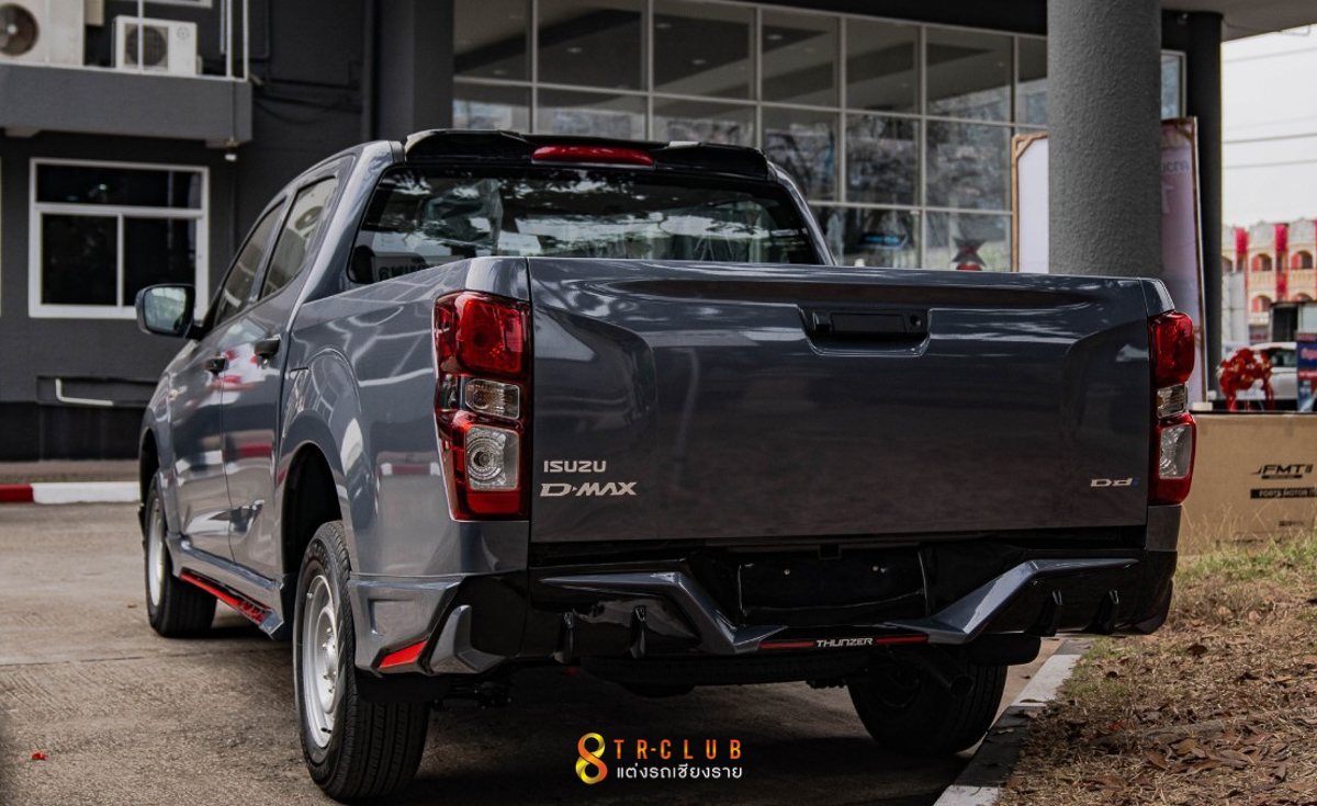 ชุดแต่งสเกิร์ตรอบคัน THUNZER สำหรับ ALL NEW D-MAX 2020 (ตัวเตี้ย)