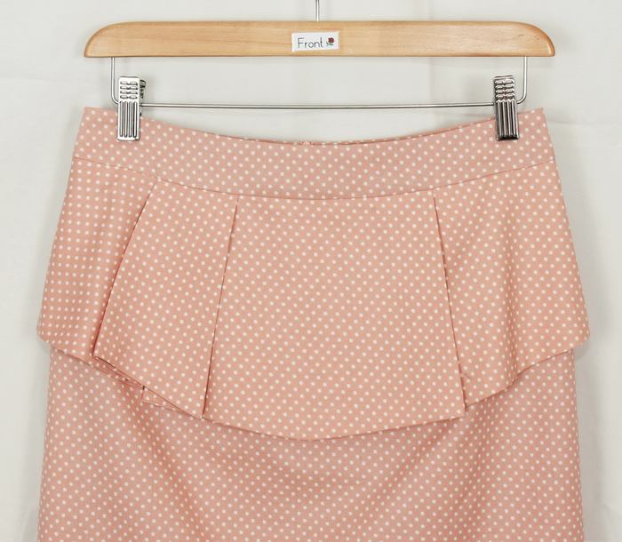 SK-197 กระโปรงแฟชั่น&ทำงาน ทรงสอบ ผ้าคอตต้อนญี่ปุ่นสีชมพูพาสเทล ด้านหน้ากระโปรงจับจีบระบาย