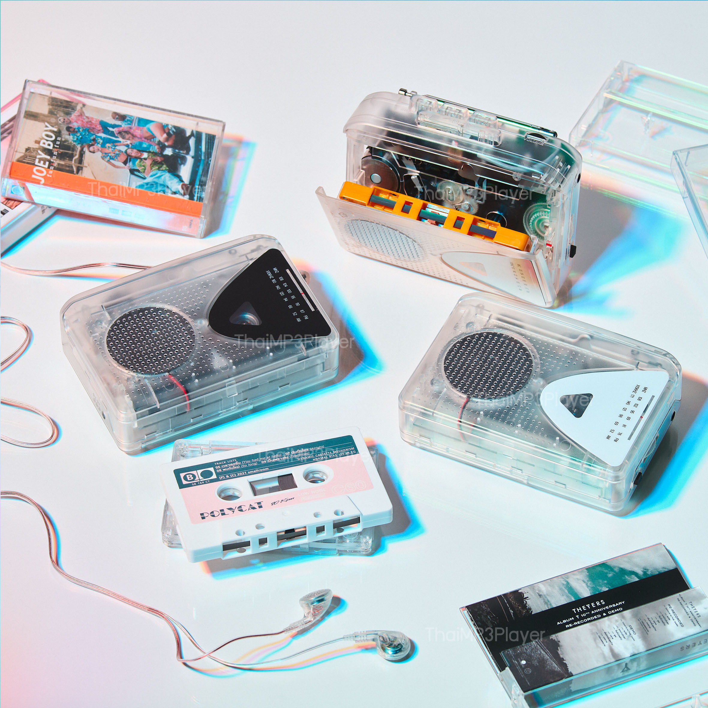เครื่องเล่นเทป ตัวขาวใส โปร่งแสง Y2K สวย เสียงดี เล่นวิทยุ FM/AM ได้ มีลำโพงในตัว แถมฟรี!!สายUSB แปลงไฟ