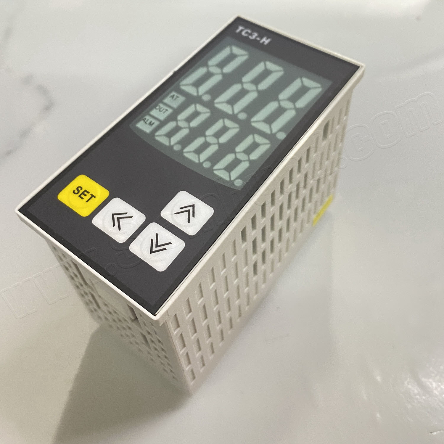 เครื่องควบคุมอุณหภูมิ Temperature Controller (PNC) TC3-H W1G/2