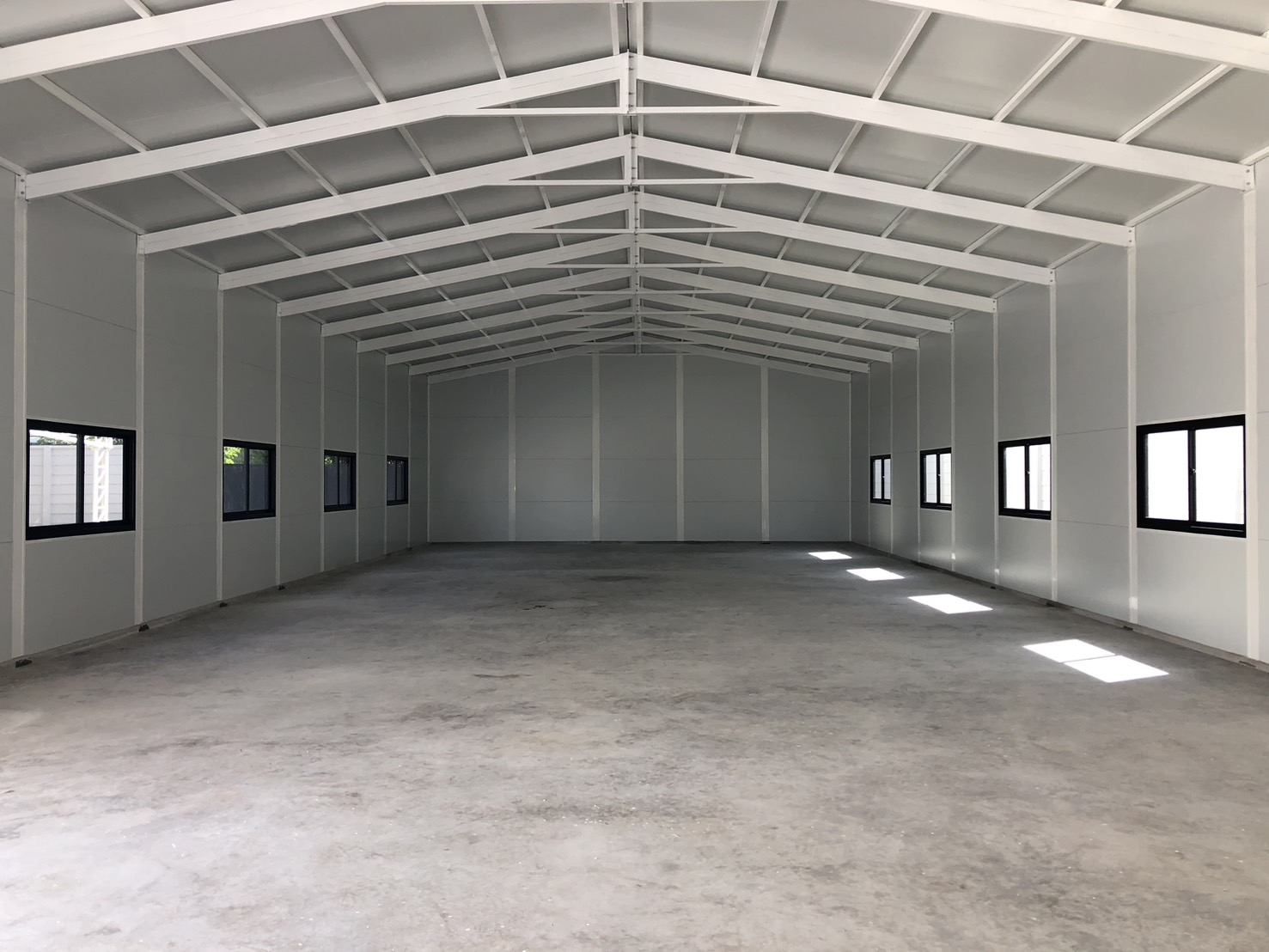 สำนักงานสำเร็จรูปผนังหลังคากันร้อนEPSโฟม 10x25x4m.สมุทรปราการ