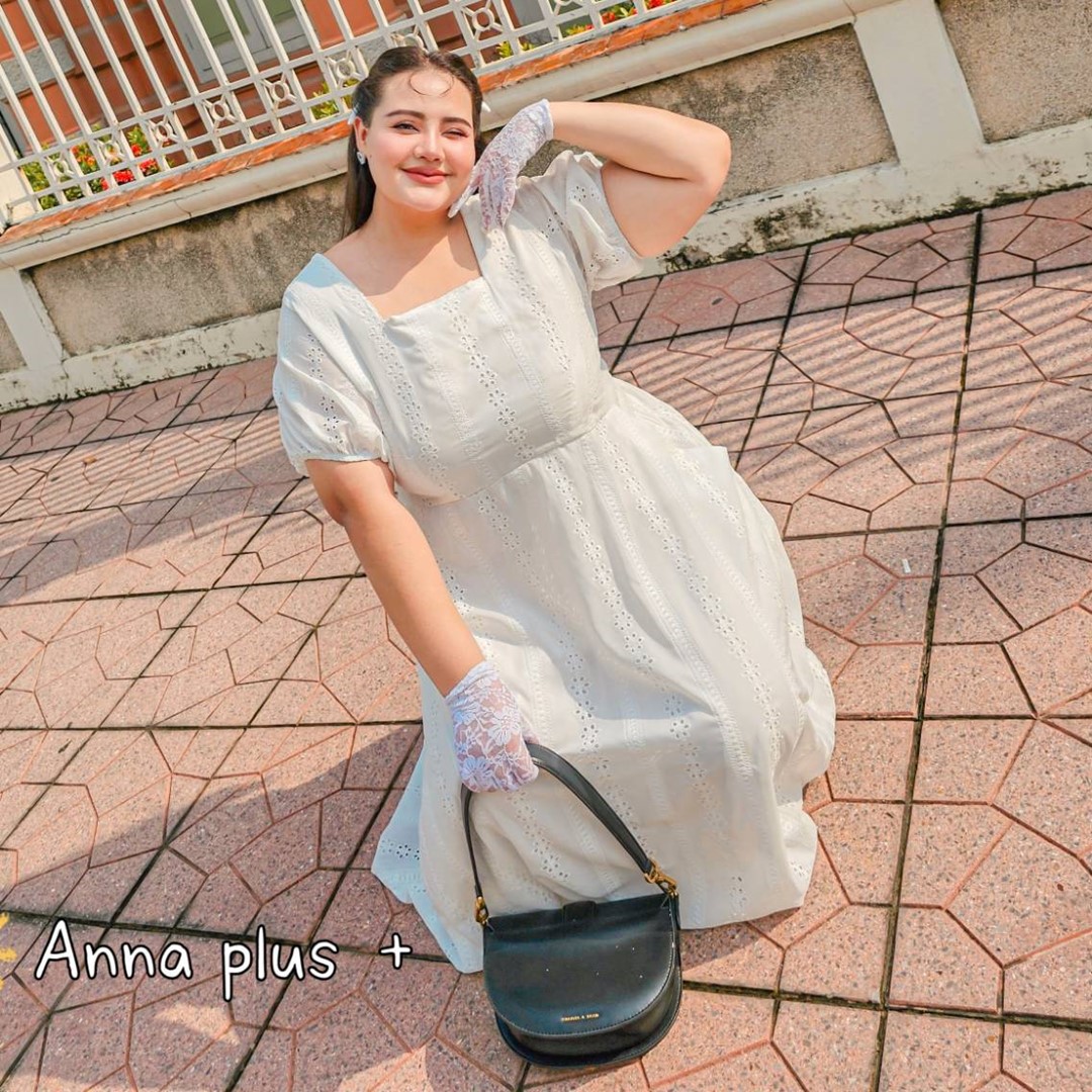 A172 เดรส สาวอวบ สไตล์วินเทจ อกได้ถึง52นิ้ว หน้าผ้า54นิ้ว ออฟไวท์ อกได้ถึง50นิ้ว