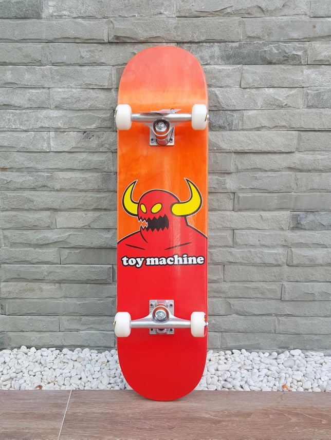 TOY MACHINE Monster Complete 8.0"