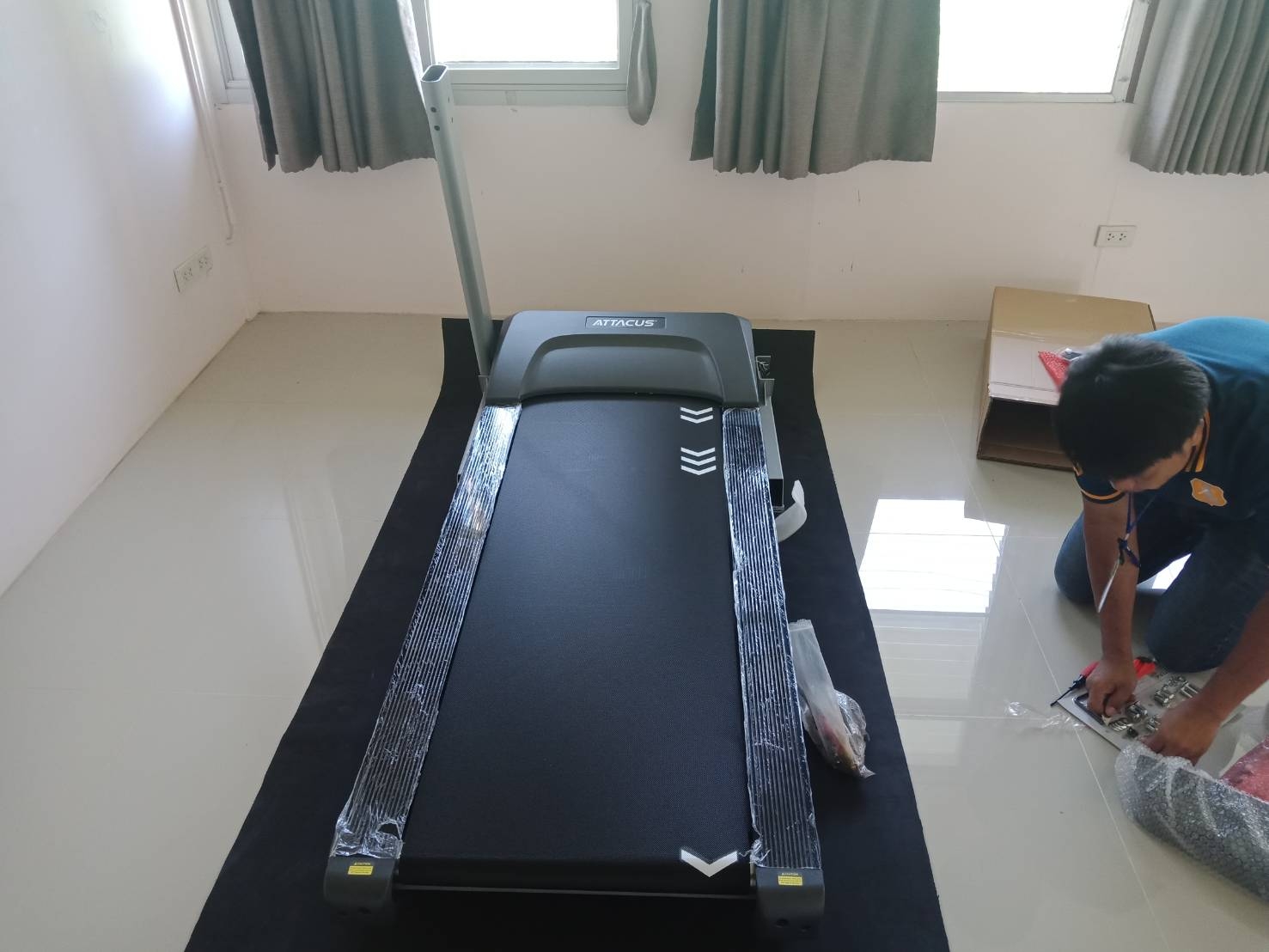 ลู่วิ่งไฟฟ้า Alatech/Attacus Fitness AT500 Taiwan