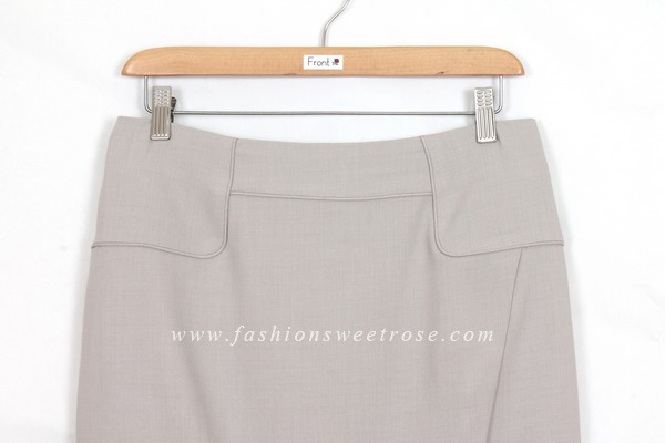 กระโปรงแฟชั่น&ทำงาน กระโปรงทรงสอบผ้า Rose Skinny สีเทาควันบุหรี่ ด้านหน้ากระโปรงดีไซน์เรียบหรู / SK-416