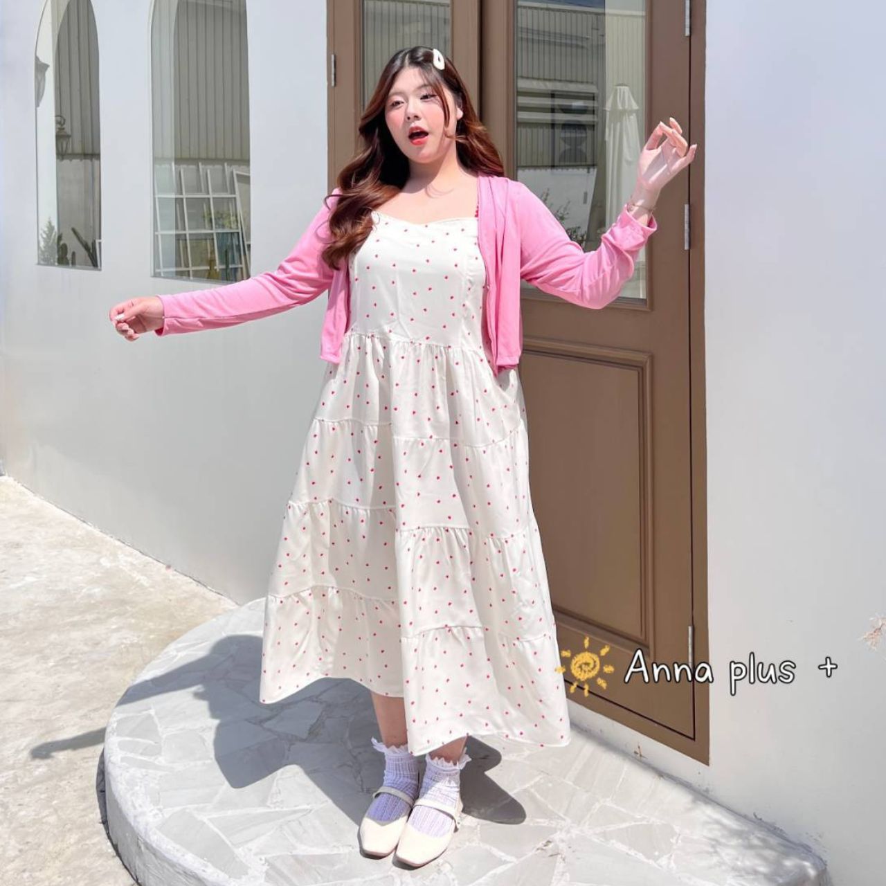 A201 เดรส สาวอวบ สม็อคหลัง มาพร้อมเสื้อคลุมจะรับเฉพาะเดรสอย่างเดียวก็ได้ ขาว ชมพู อกได้ถึง50นิ้ว