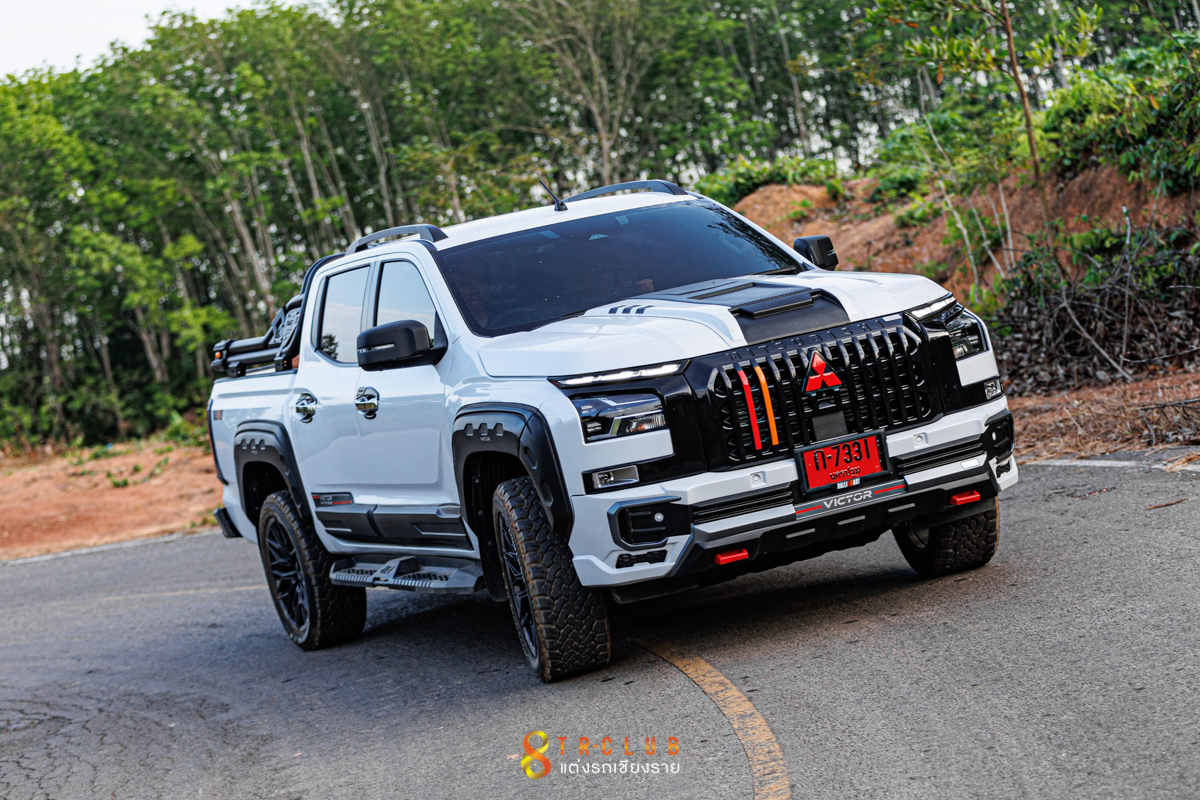 ชุดแต่ง VICTOR TRITON 2023