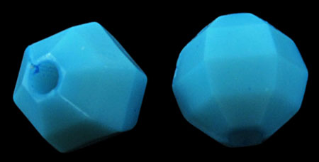 ลูกปัดอะครีลิคเหลี่ยมเจีย ทึบแสง ขนาด 6x5.5 มม. รู 1.5 มม. คละสี 46g ประมาณ 500 เม็ด