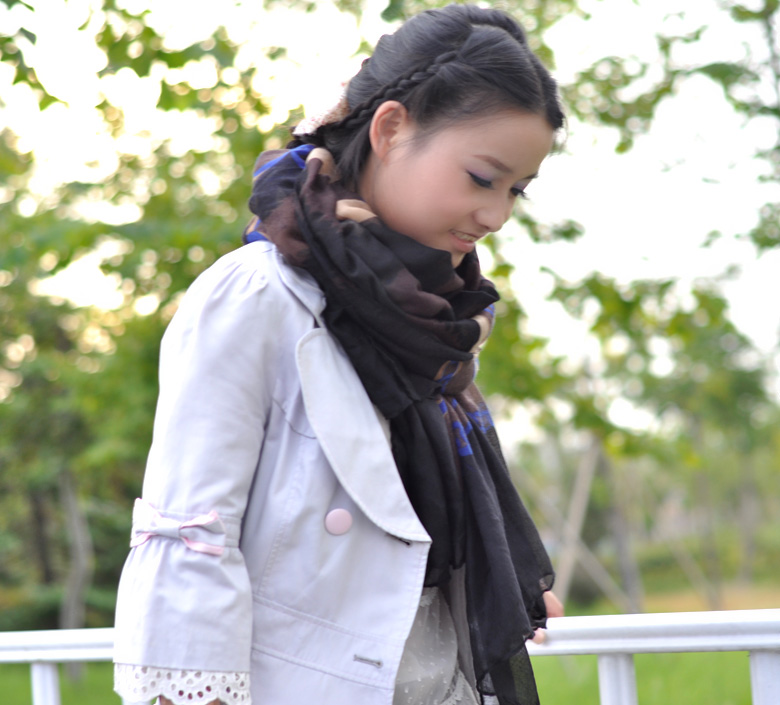 ผ้าพันคอ/คลุมไหล่ Polyester พิมพ์ลาย ขนาด 180cmx110cm(70-7/8"x43-1/4") 1 ชิ้น