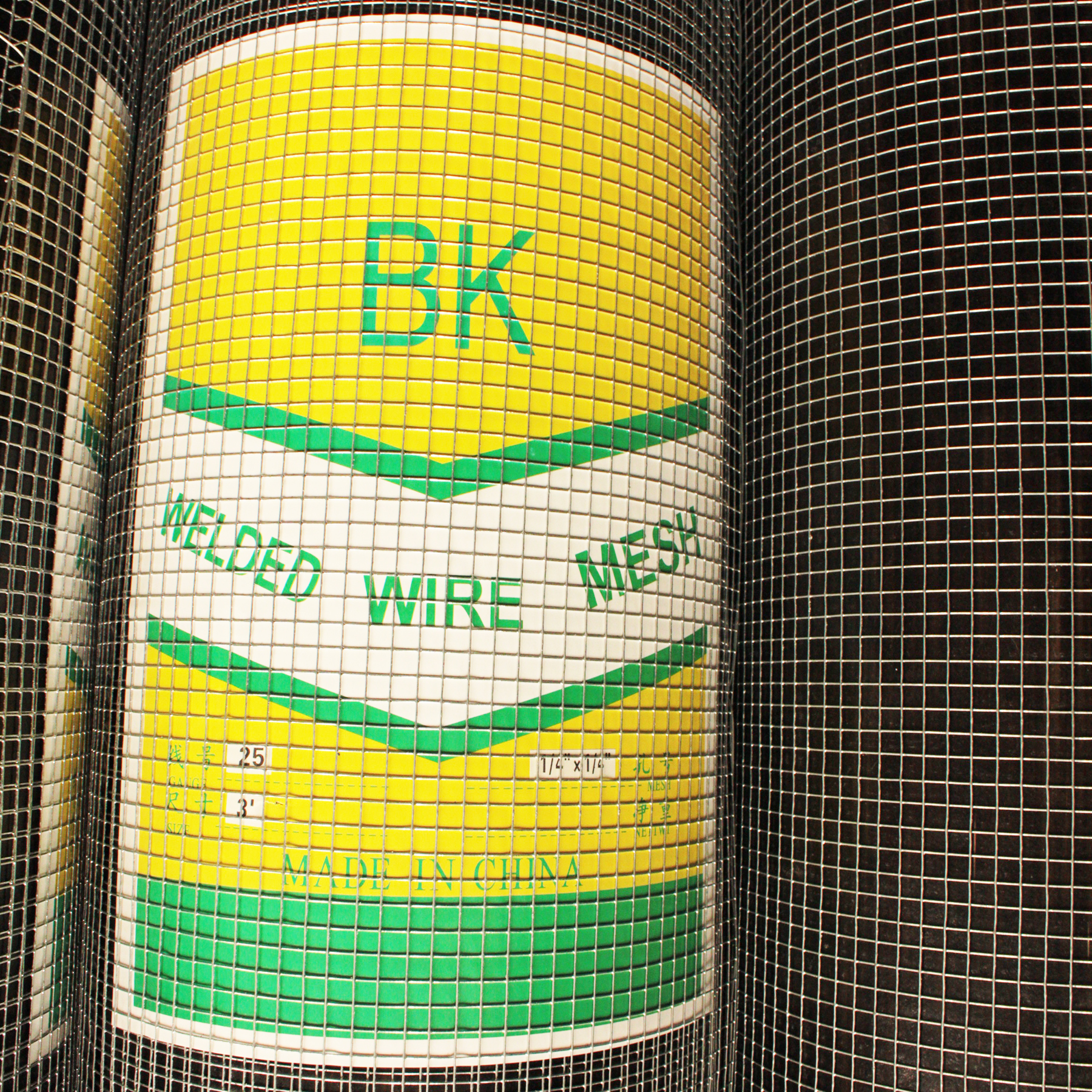 ตาข่ายลวดตาสี่เหลี่ยมขนาด1/4" ความสูง90ซม.ยาว30เมตร