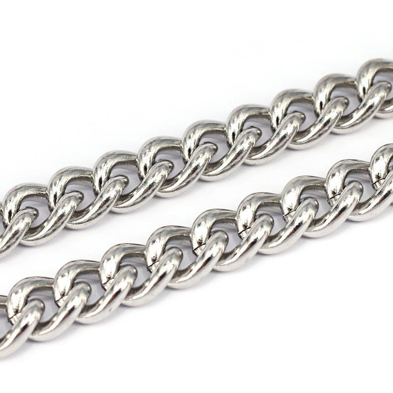 โซ่สแตนเลส 201 Curb Chain สีสแตนเลส ขนาด 10x8x2.2 ยาว 10 เมตร พรีออเดอร์
