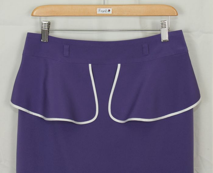 SK-194 กระโปรงแฟชั่น&ทำงาน ทรงสอบแต่งระบาย ผ้าไหมอิตาลีสีม่วง