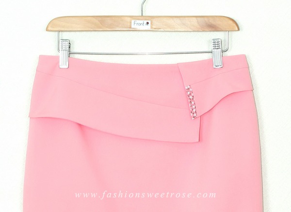 กระโปรงแฟชั่น&ทำงาน ทรงสอบ ผ้าไหมอิตาลีสีชมพู ตัดแต่งด้วยผ้า 2 ชิ้น / SK-290