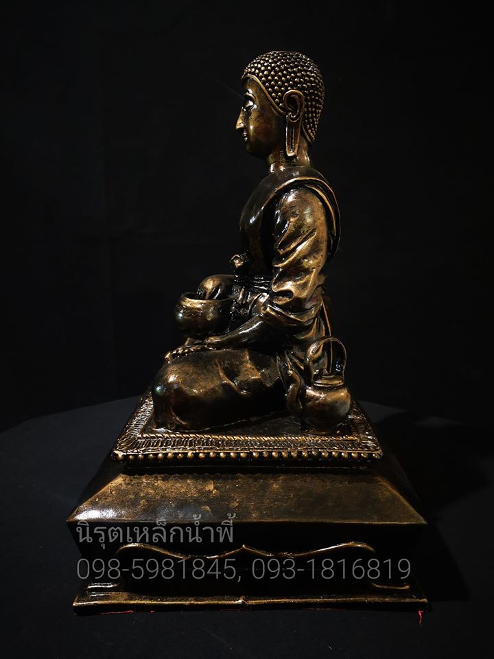 พระสีวลีเนื้อแร่เหล็กน้ำพี้ หน้าตัก 9 นิ้ว