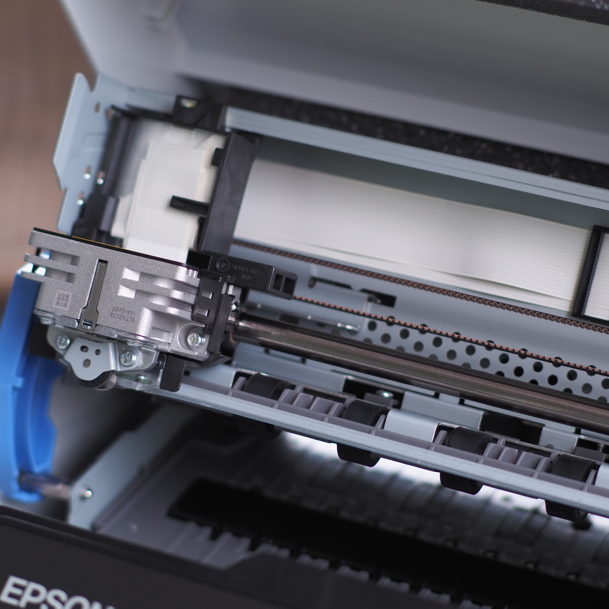 เครื่องพิมพ์สมุด เครื่องพิมพ์เช็ค พร้อมโปรแกรมพิมพ์เช็ค Passbook printer EPSON PLQ-50 New original