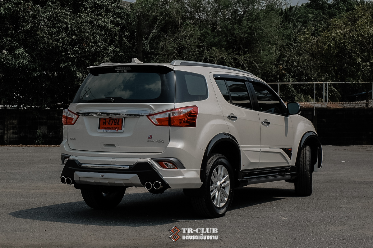 ชุดแต่งสเกิร์ตรอบคัน JAP MU-X 2017-2019