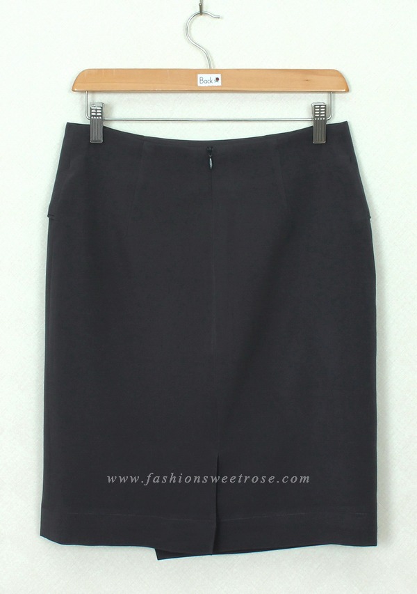 กระโปรงแฟชั่น&ทำงาน กระโปรงทรงสอบ ผ้าไหมอิตาลีสีเทาเข้ม ด้านหน้ากระโปรงดีไซน์เรียบหรู / SK-342