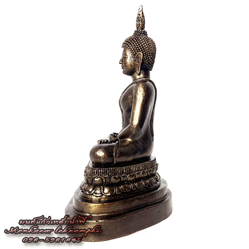 พระวันพฤหัสบดีแร่เหล็กน้ำพี้ พระพุทธรูปปางสมาธิ พระพุทธรูปปางตรัสรู้ สีน้ำตาลแร่เหล็กน้ำพี้ รุ่นหน้าตัก 5 นิ้ว สินค้าพร้อมส่ง มีของแถมวัตถุมงคลหลายรายการ