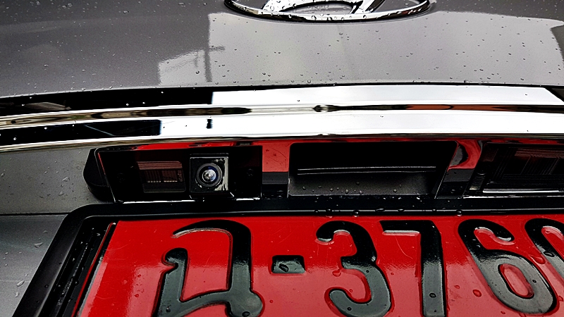 HYUNDAI H-1 ELITE 2016 [ จอแท้ตรงรุ่น + กล้องหลังแท้ + จอเพดาน + ดิจิตอลทีวี ] {ฉ3760}