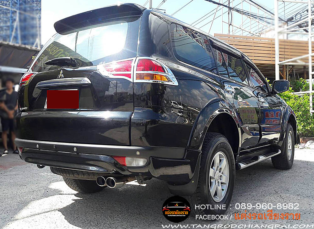 ชุดแต่งรอบคัน D-ONE PAJERO SPORT 2011