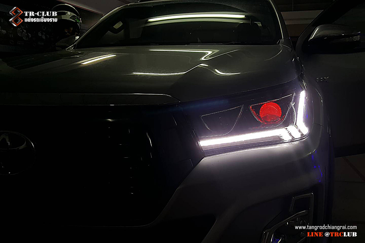 อัพเกรดไฟหน้า REVO