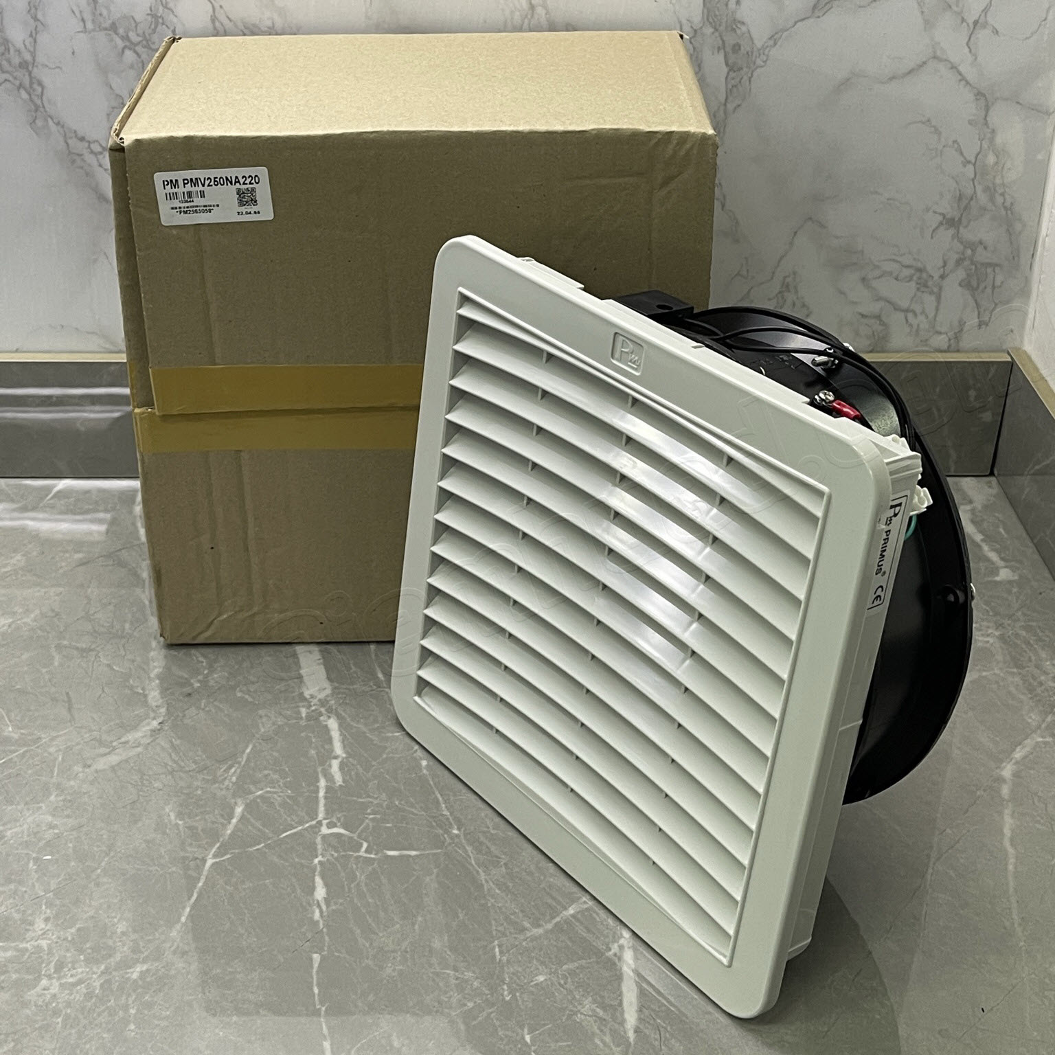 พัดลมระบายอากาศสำหรับตู้ไฟฟ้าพร้อมแผ่น Filter CABINET FILTER FAN (PRIMUS) PMV-SERIES