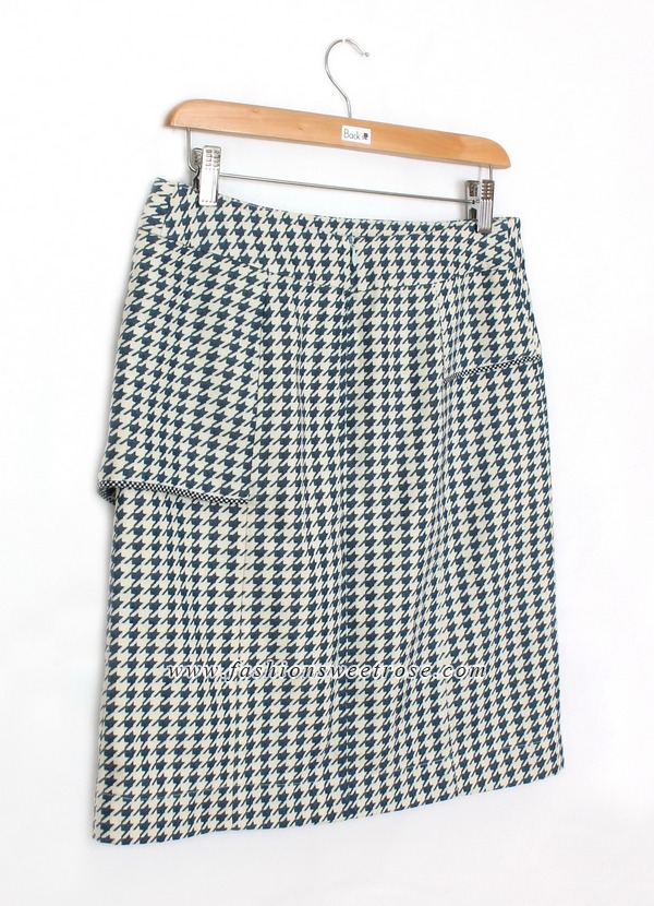 SK-411 กระโปรงทรงเอ ผ้าคอตต้อนญี่ปุ่นพิมพ์ลายชิโนริ แต่งกุ้นระบายด้วยผ้าลายสก๊อต