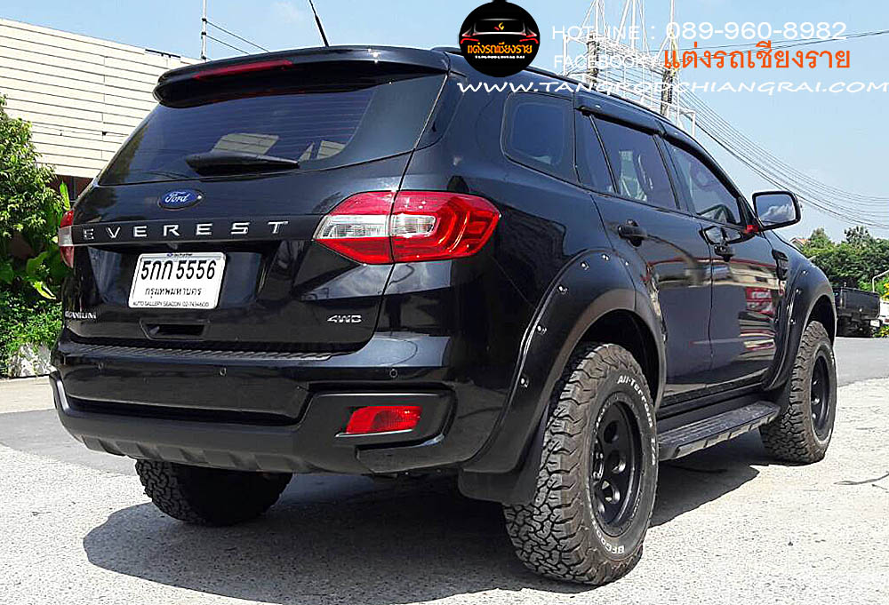 ซุ้มล้อมีน๊อต 9 นิ้ว Ford Everest 2015