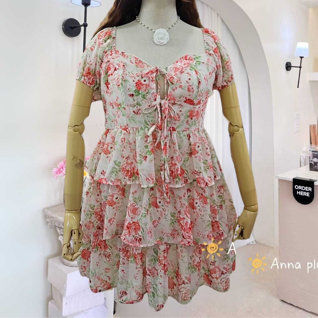 A211 เดรส สาวอวบ ซิบหลัง ผ้าชีฟอง กระโปรงซ้อนชั้น ดอกส้ม ดอกม่วง อก 40-52นิ้ว