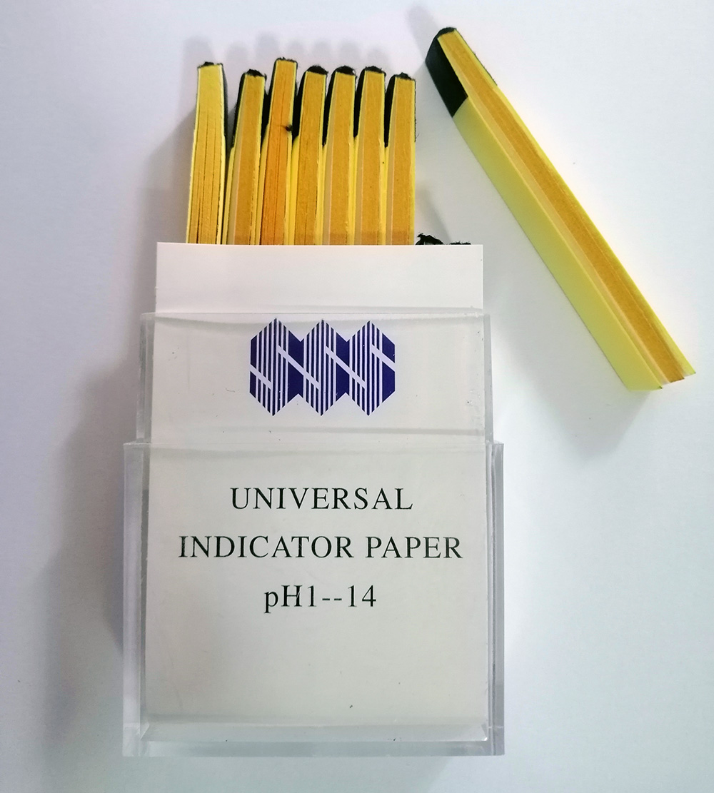 กระดาษวัดค่า pH Universal Indicator ขนาด 200 แผ่น