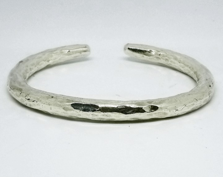 Bracelet 19 Hammered